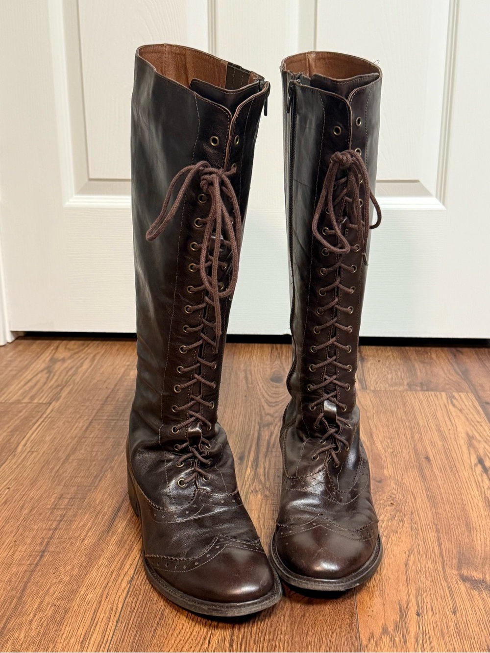 Women’s Tall Zip Up Brown Leather Riding Boots Size W11